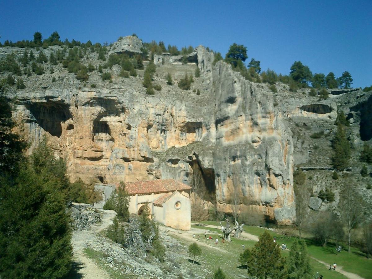 Fuente Del Pino Canon De Rio Lobos San Leonardo de Yagüe 外观 照片